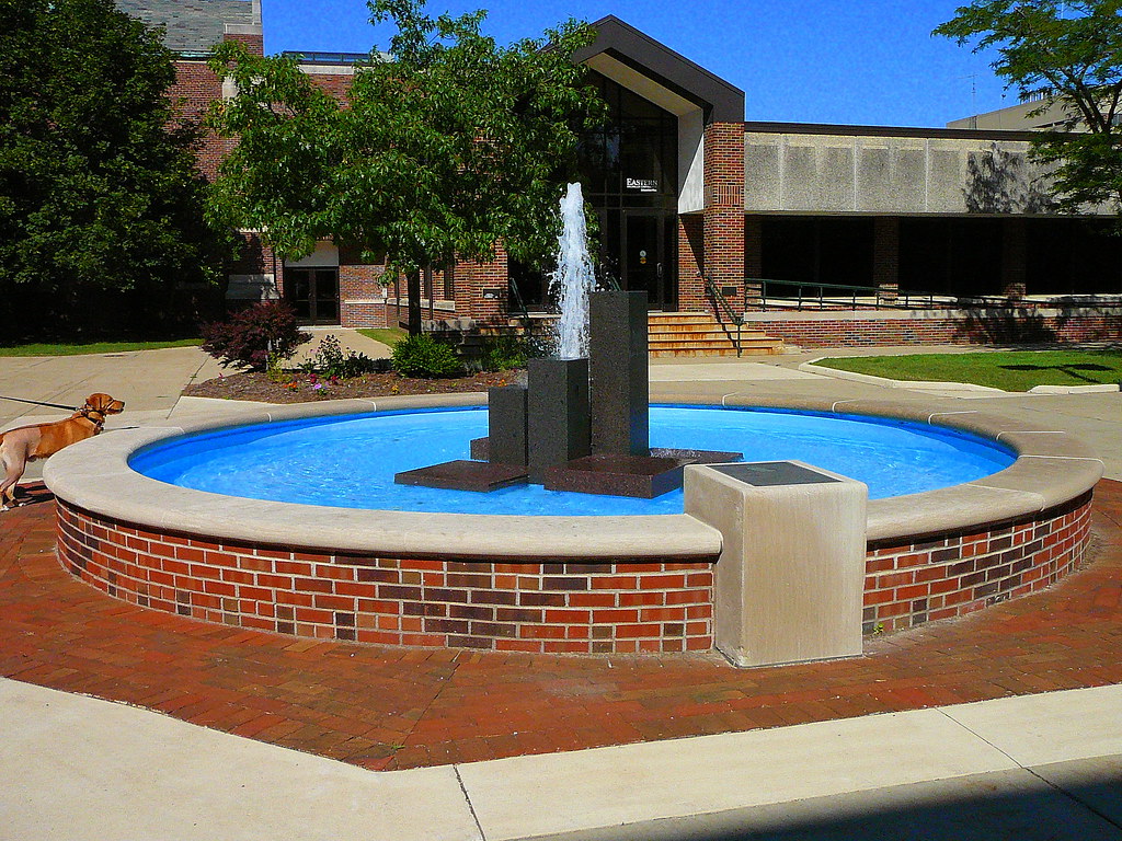 Eastern Michigan University Presidential Scholarship